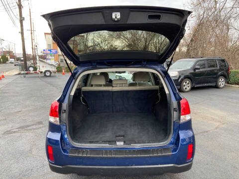 2010 Subaru Outback 2.5i Premium