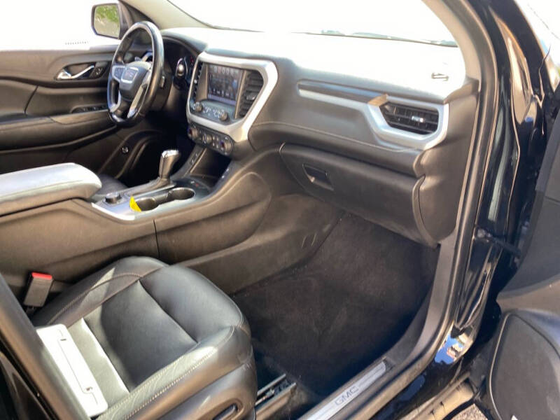 2019 GMC Acadia SLT-1