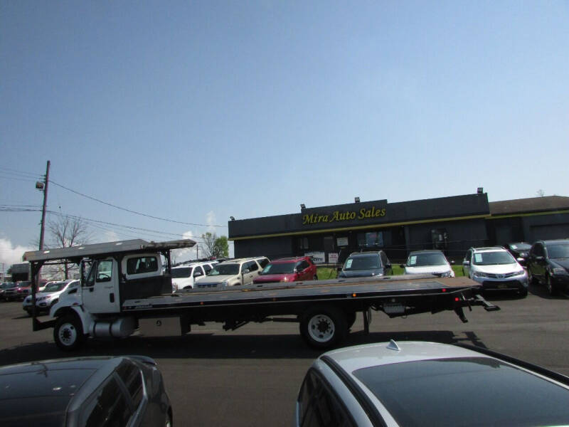 2011 International DuraStar 4400 for sale in Cincinnati, OH