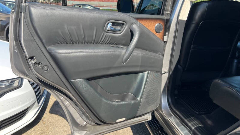 2012 Infiniti QX56