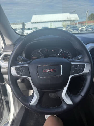 2017 GMC Acadia SLT-1