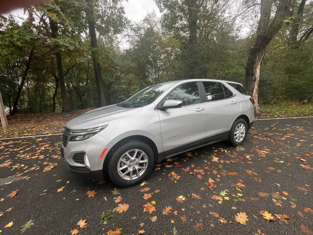 2022 Chevrolet Equinox LT's photo