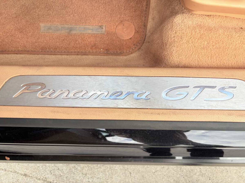 2013 Porsche Panamera GTS