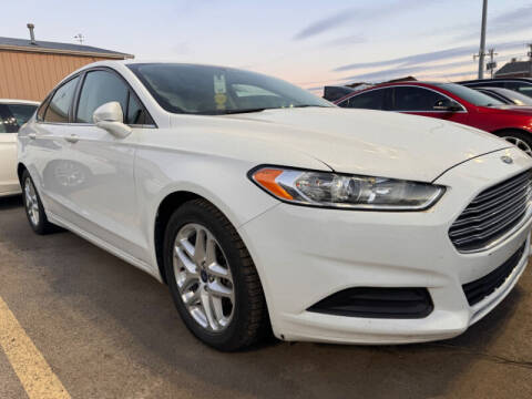 2015 Ford Fusion for sale at BG MOTOR CARS in Naperville IL