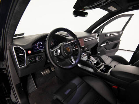 2023 Porsche Cayenne Turbo