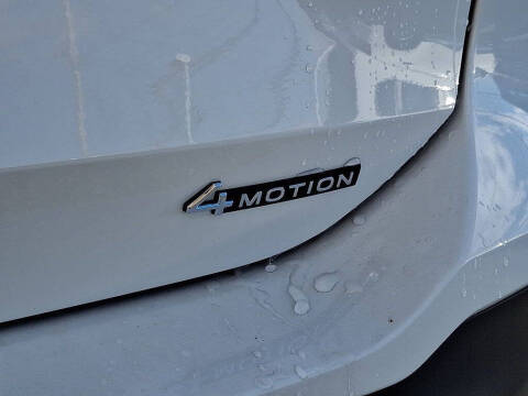 2026 Volkswagen Tiguan SE 4Motion