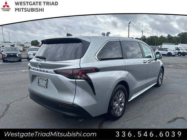 2025 Toyota Sienna
