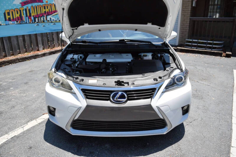 2015 Lexus CT 200h