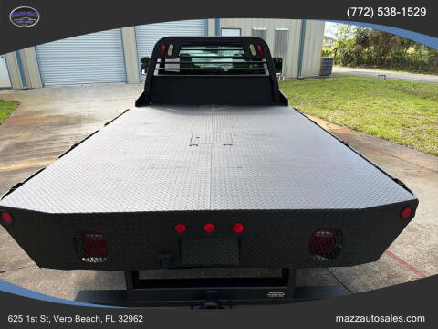 2011 Chevrolet Silverado 3500HD CC