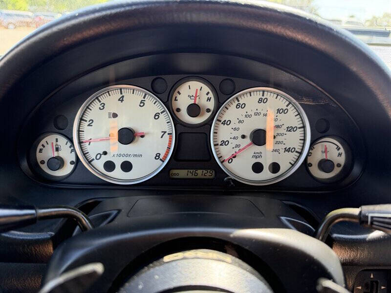2005 Mazda MX-5 Miata