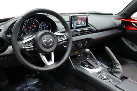 2016 Mazda MX-5 Miata Club