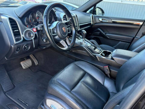 2015 Porsche Cayenne S