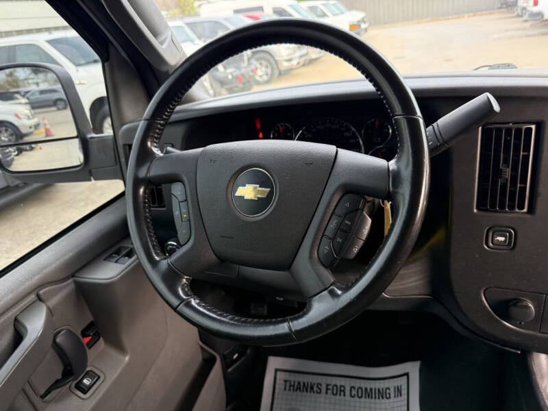 2020 Chevrolet Express 2500