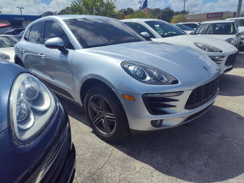 2015 Porsche Macan S's photo