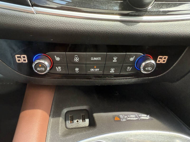 2018 Buick Enclave Avenir