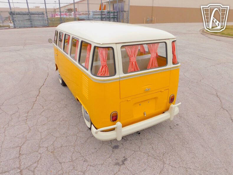 1975 Volkswagen Type 2