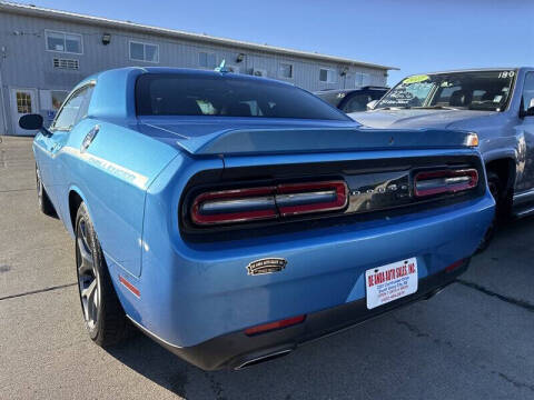 2015 Dodge Challenger SXT Plus