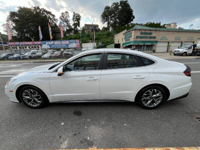 2022 Hyundai Sonata SEL