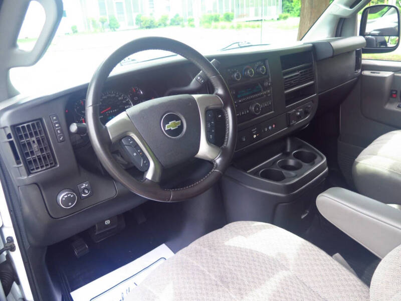 2016 Chevrolet Express LT 3500
