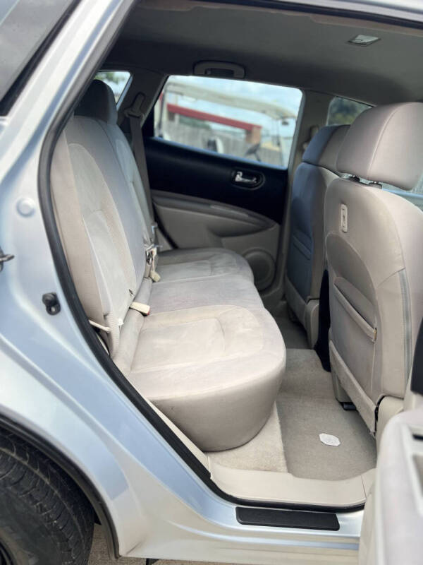 2013 Nissan Rogue S