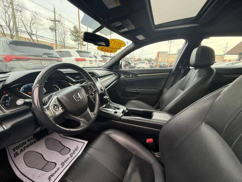 2017 Honda Civic EX-L w/Navi