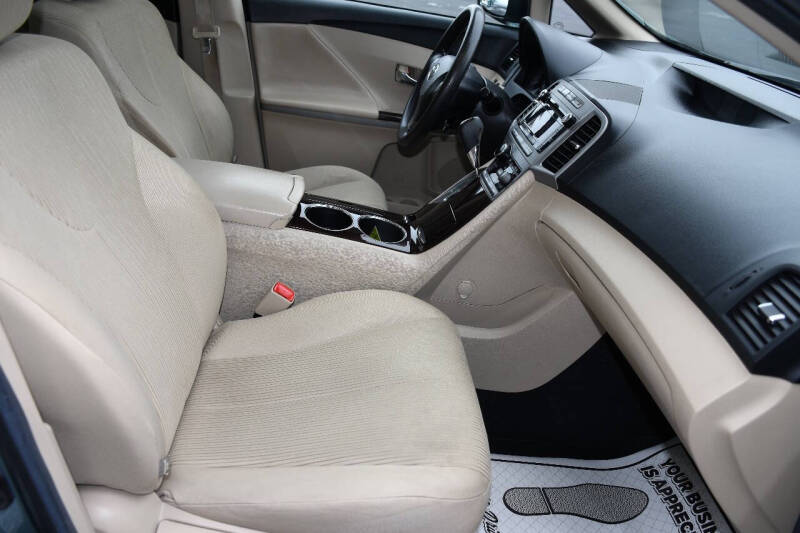 2011 Toyota Venza AWD 4cyl