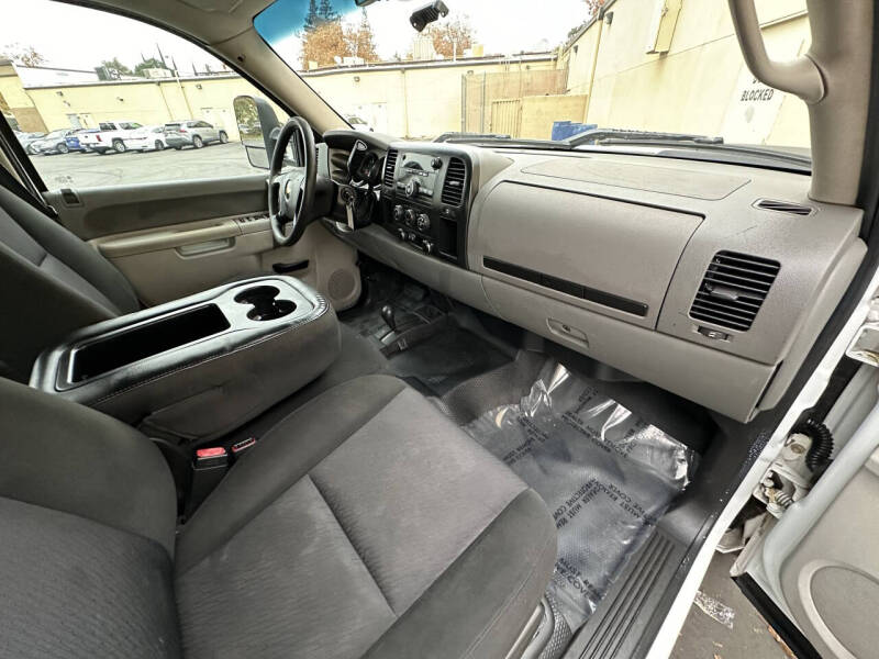 2011 Chevrolet Silverado 2500HD Work Truck