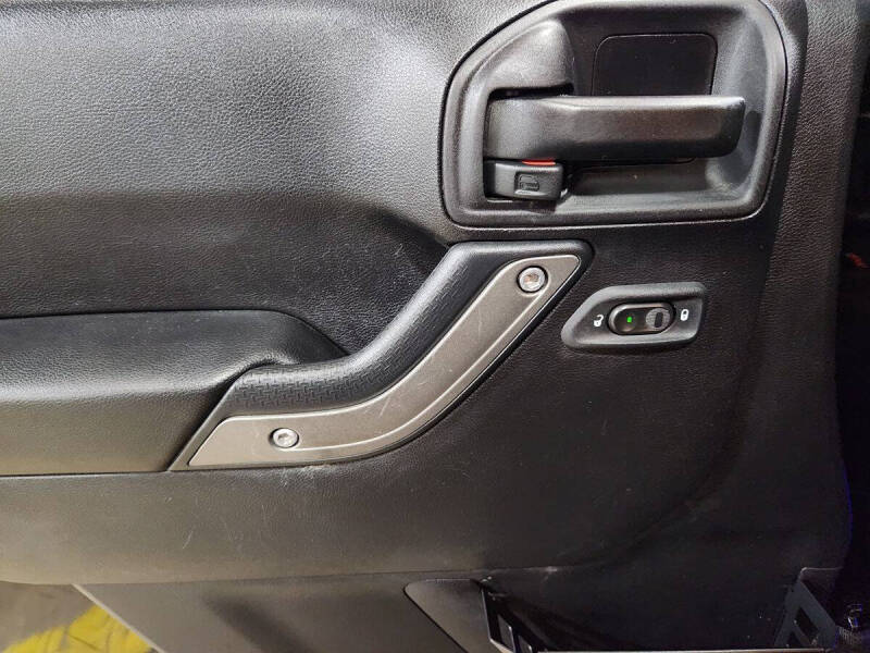 2016 Jeep Wrangler Sport