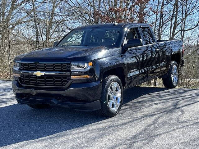 2017 Chevrolet Silverado 1500 Custom