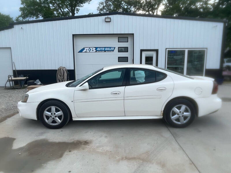 2007 Pontiac Grand Prix for sale at A & B AUTO SALES in Chillicothe MO
