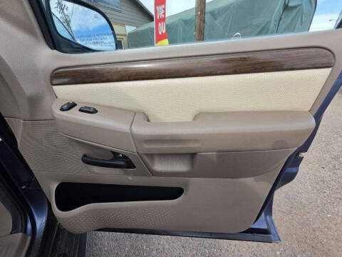 2004 Ford Explorer Eddie Bauer