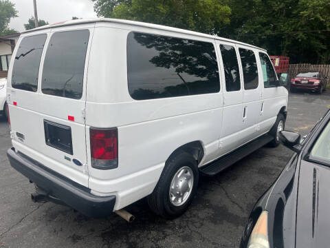 2009 Ford E-Series E-150 XL