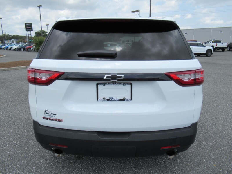 2021 Chevrolet Traverse LS