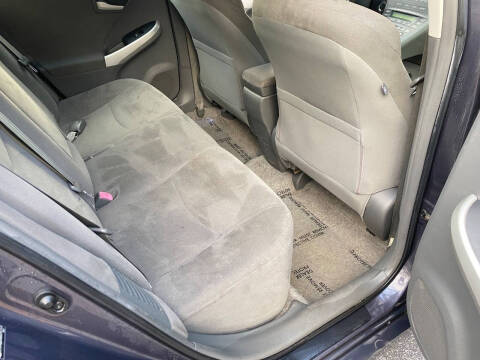 2011 Toyota Prius Three