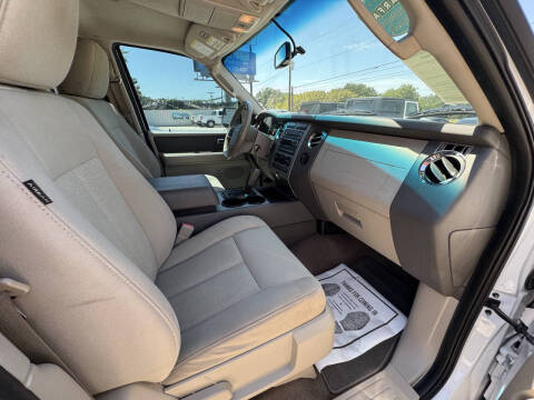 2012 Ford Expedition XLT