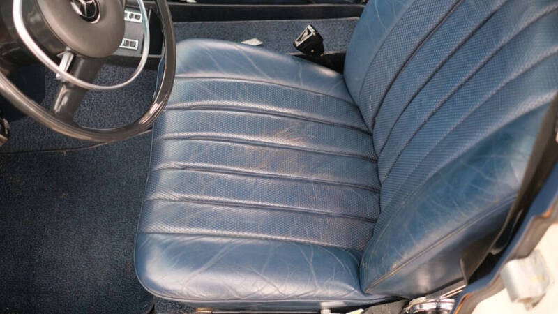 1973 Mercedes-Benz 280-Class