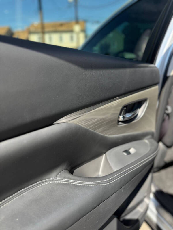 2015 Nissan Murano Platinum