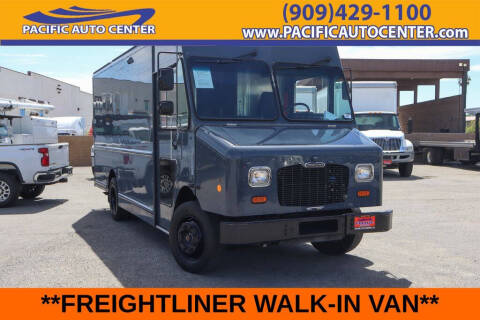 2020 Freightliner MT45 Chassis