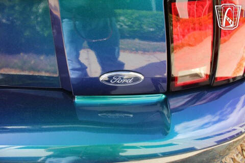 2004 Ford Mustang SVT Cobra