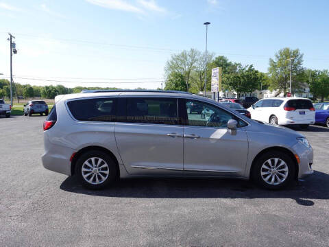 2019 Chrysler Pacifica Touring L