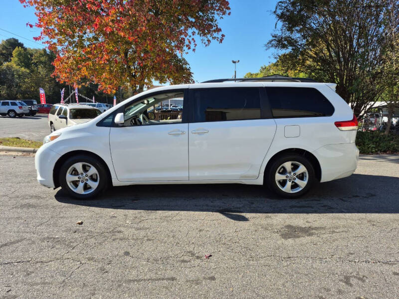 2011 Toyota Sienna