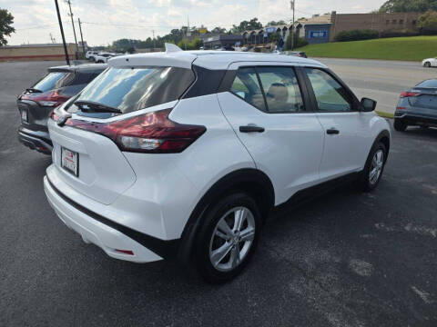 2025 Nissan Kicks Play S