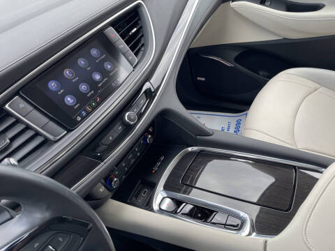 2024 Buick Enclave Essence