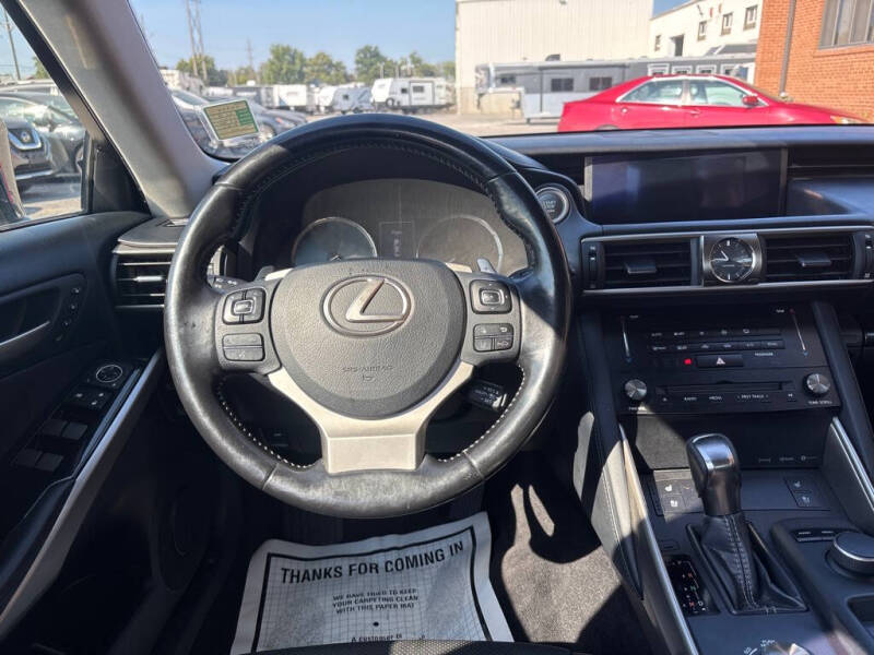 2018 Lexus IS 300