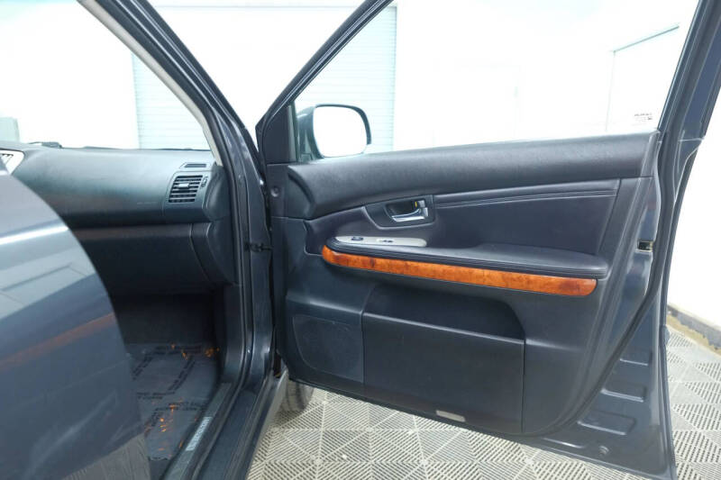 2005 Lexus RX 330