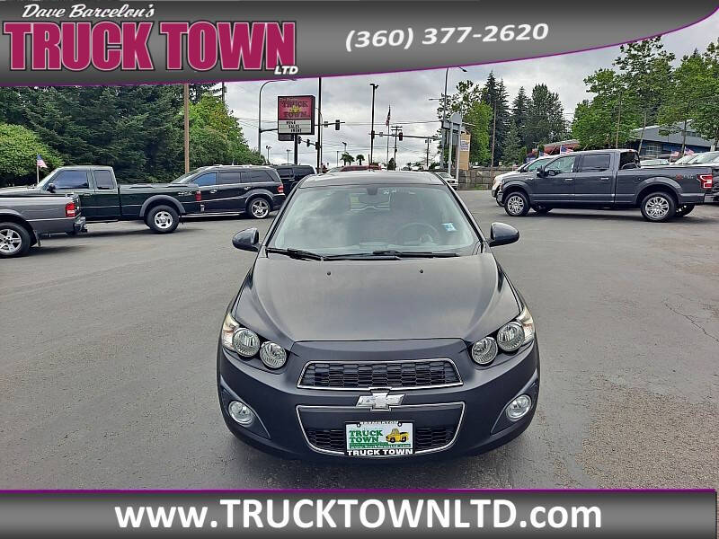 2016 Chevrolet Sonic LT Auto