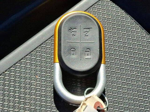 2023 Rivian R1S Adventure