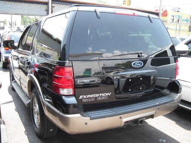 2004 Ford Expedition Eddie Bauer