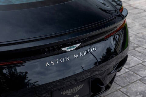 2024 Aston Martin DB12 V8