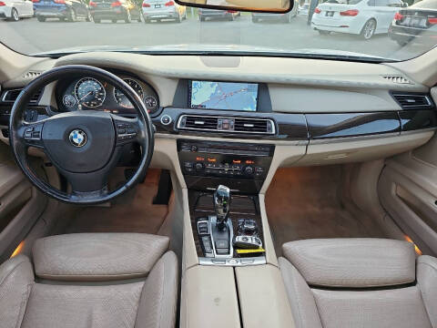 2010 BMW 7 Series 750Li xDrive